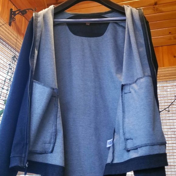 JOHNSTON & MURPHY ZIP UP MEN'S SIZE LARGE - Picture 4 of 14